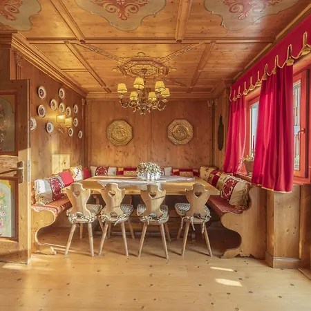 Casa Verzi, Comoda E Confortevole In Pieno Centro * Cortina d'Ampezzo